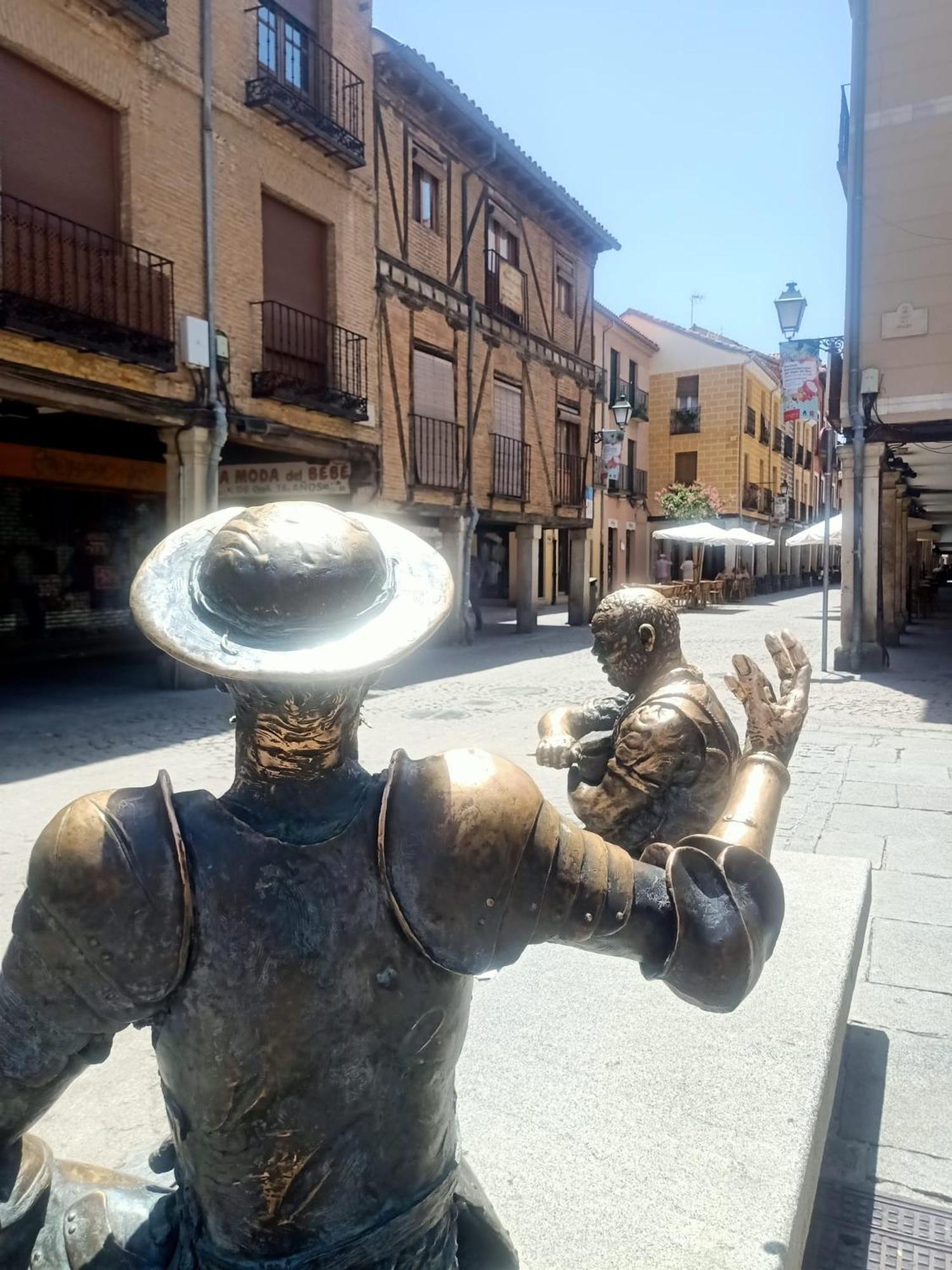 Casa De Huespedes Vecinodecerbantes Hotel Alcalá de Henares Eksteriør billede